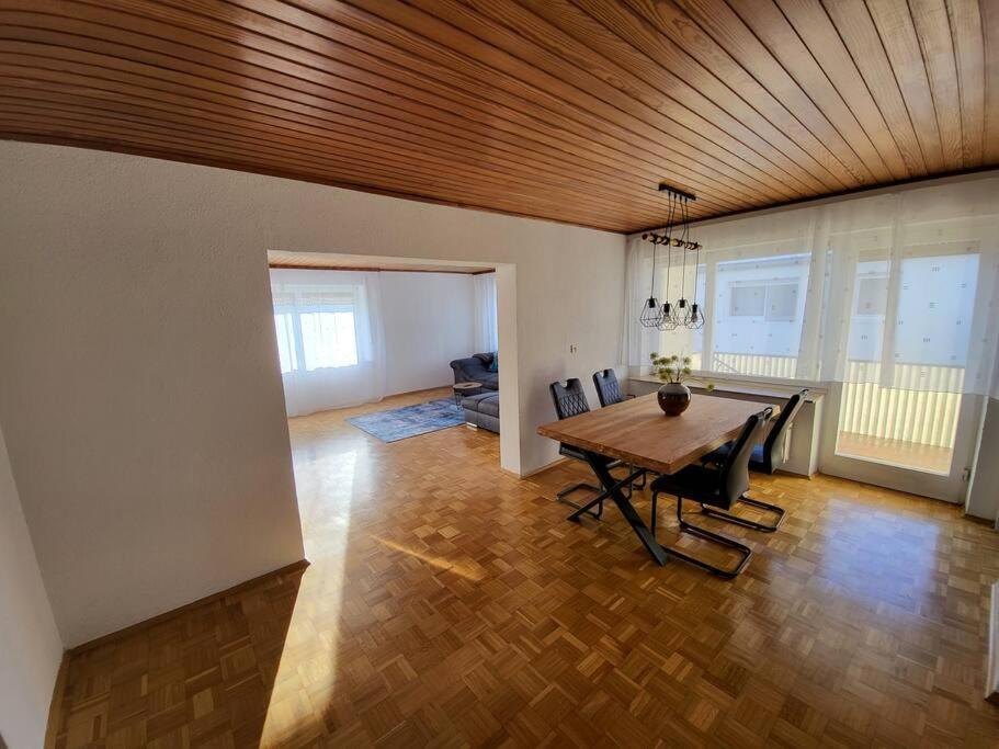 Zentrale, Helle Ferienwohnung Crailsheim Kültér fotó